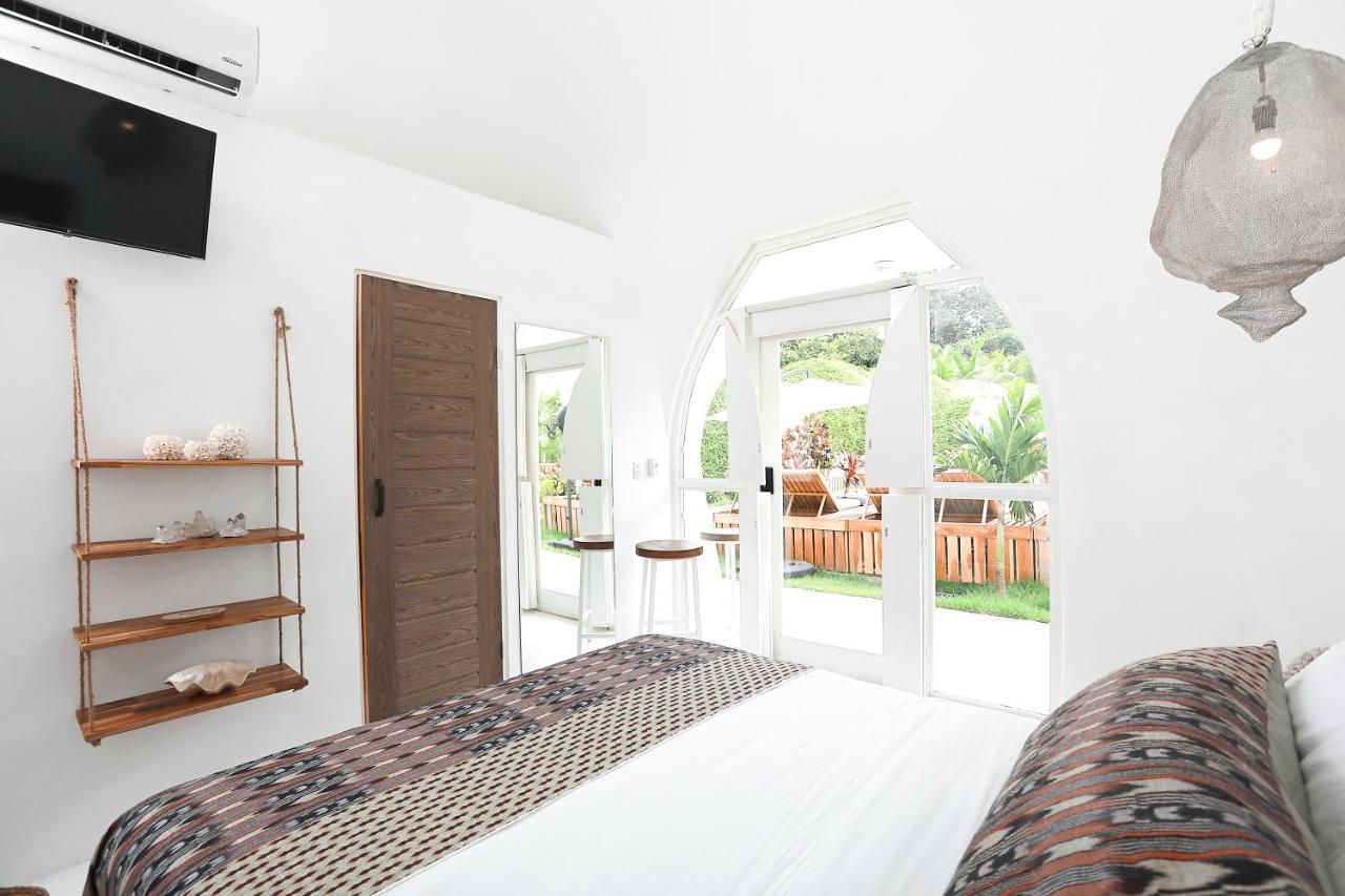 Igloo Beach Lodge Manuel Antonio Bagian luar foto
