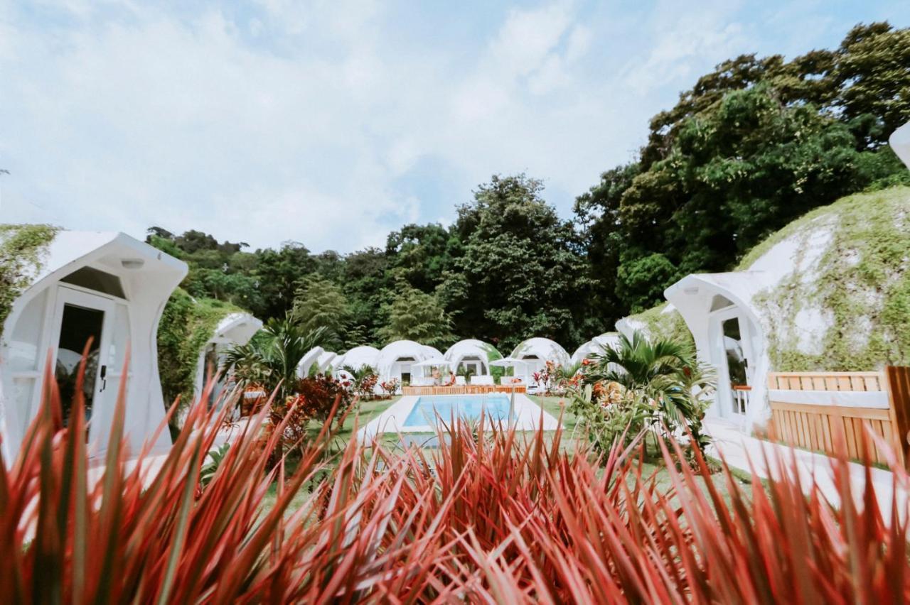 Igloo Beach Lodge Manuel Antonio Bagian luar foto