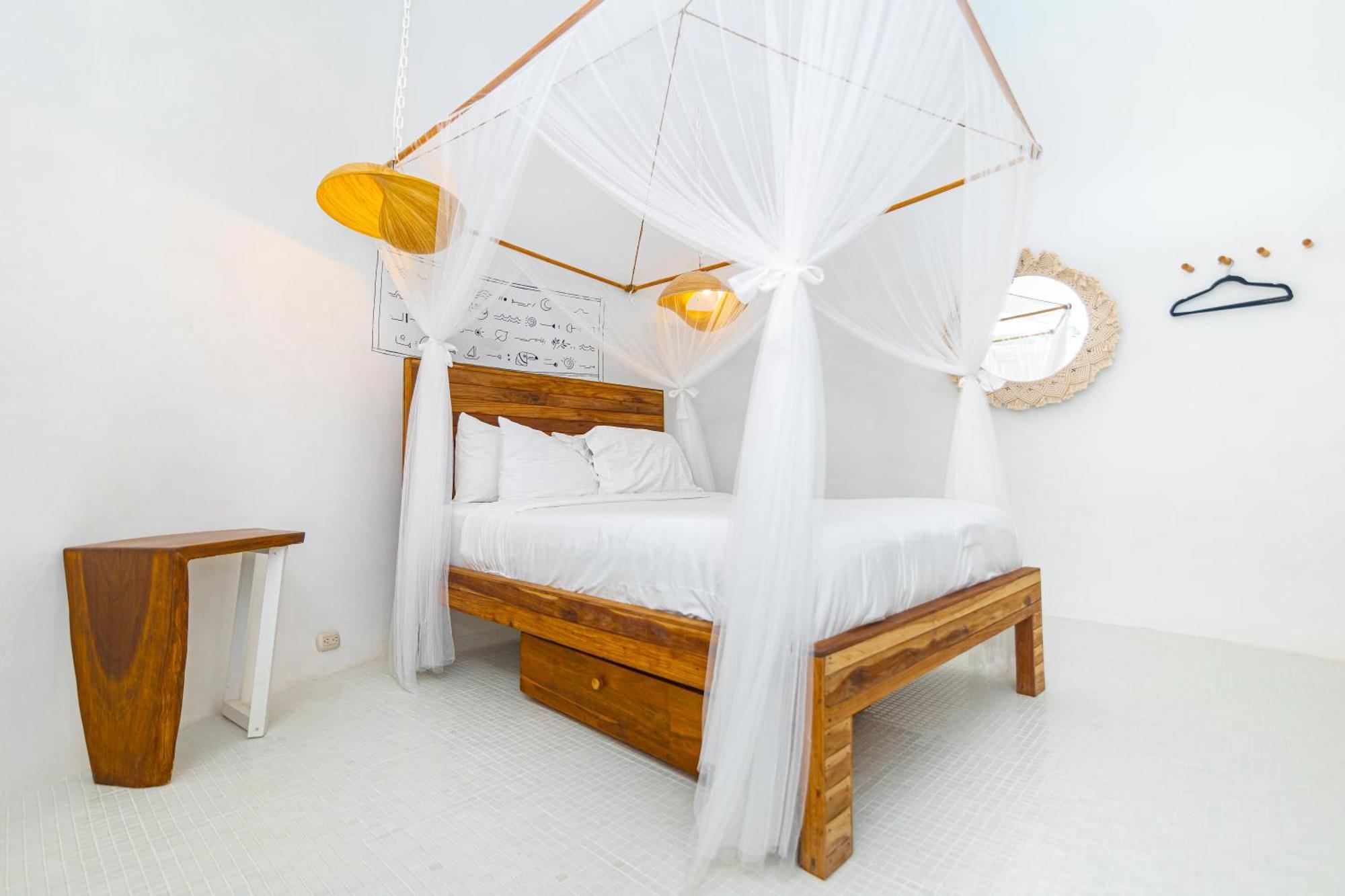 Igloo Beach Lodge Manuel Antonio Bagian luar foto